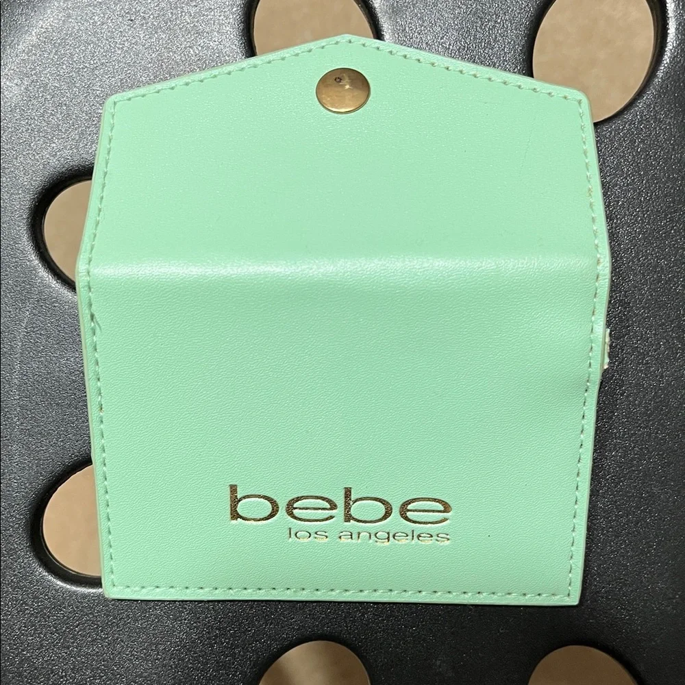 bebe chic card